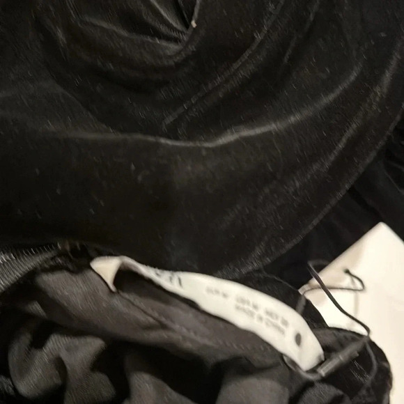 ZARA DRAPED VELVET DRESS SIZE M - Picture 9 of 9